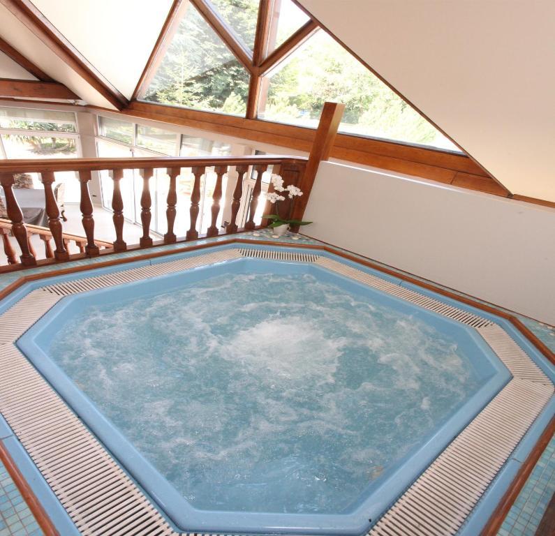 Saint Graal Bed and Breakfast Chamant Esterno foto