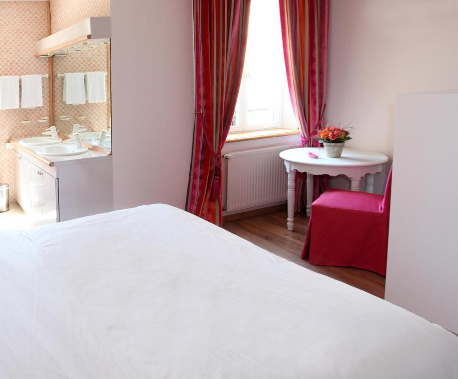 Saint Graal Bed and Breakfast Chamant Camera foto