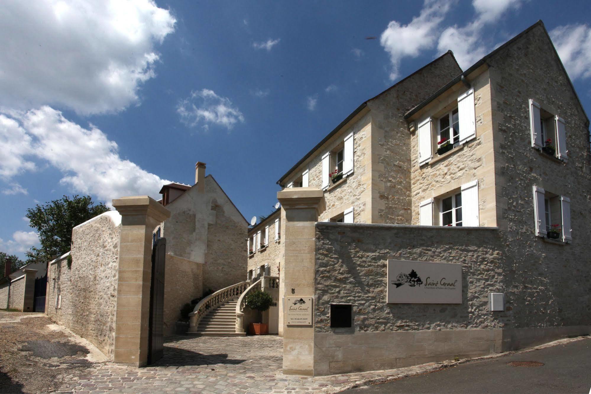 Saint Graal Bed and Breakfast Chamant Esterno foto