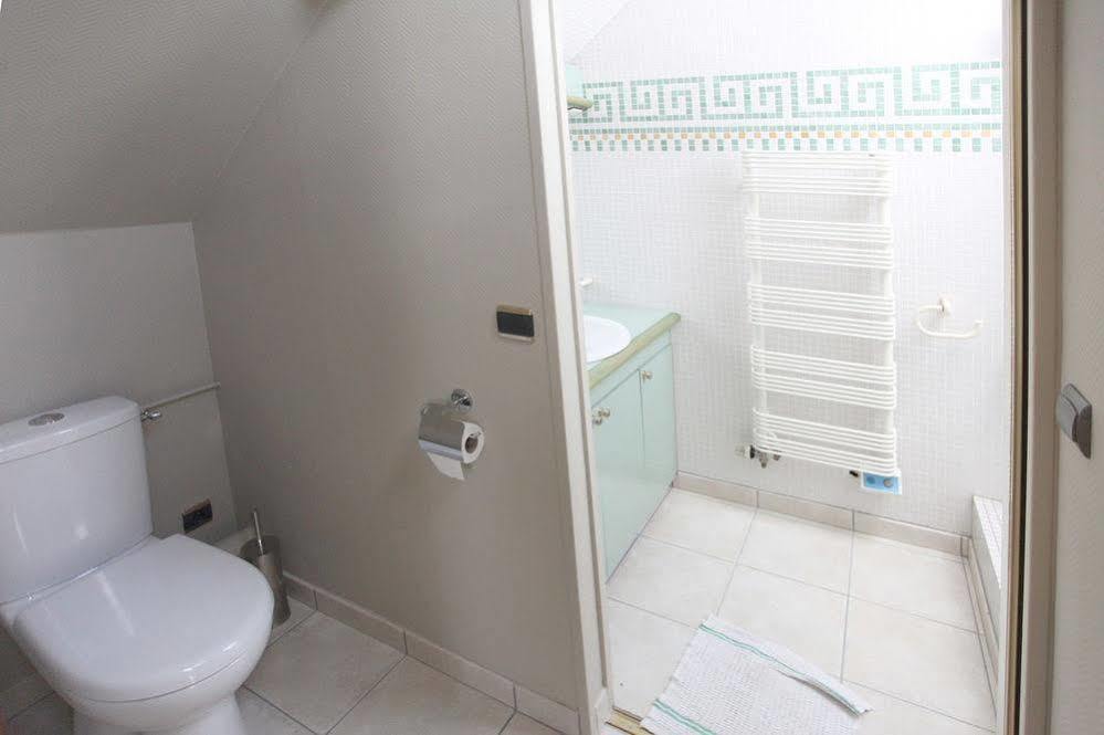 Saint Graal Bed and Breakfast Chamant Esterno foto