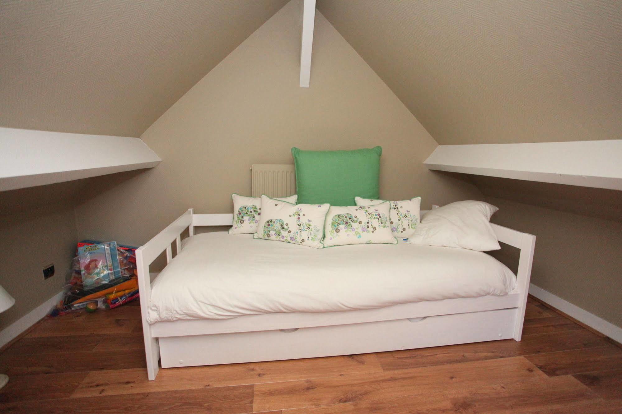 Saint Graal Bed and Breakfast Chamant Esterno foto
