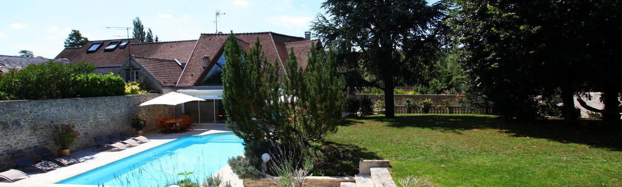 Saint Graal Bed and Breakfast Chamant Esterno foto